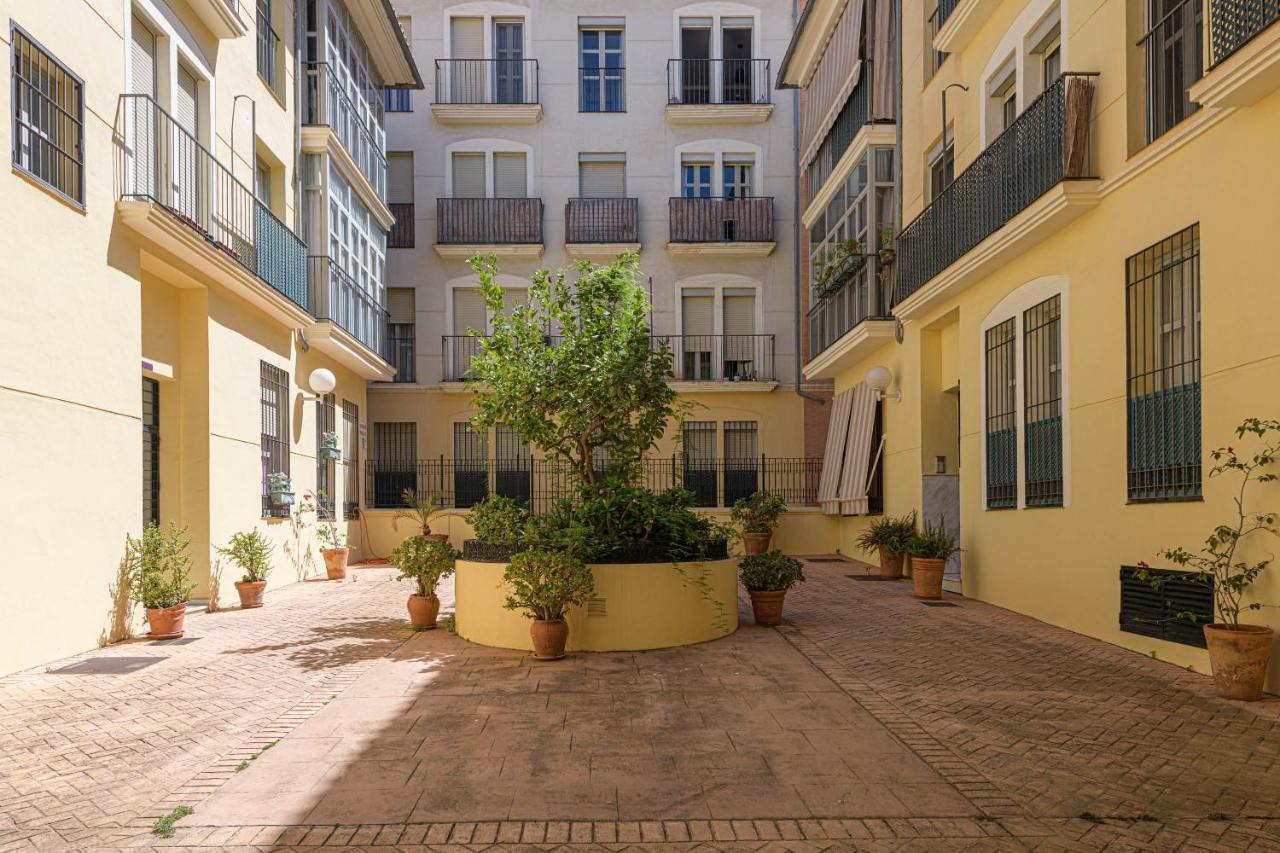 Wintowinrentals Genial Apartamento, Centrico Y Silencioso Málaga Eksteriør billede