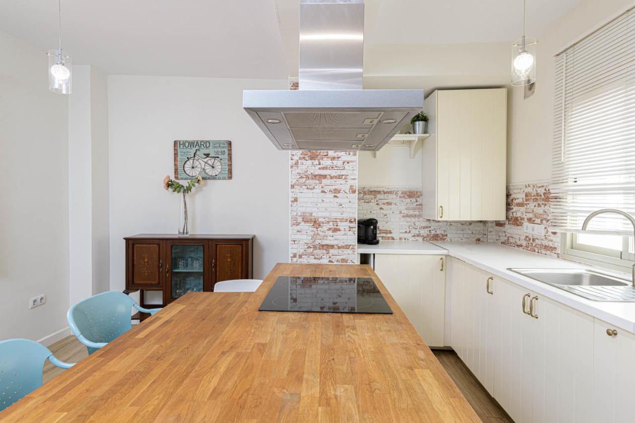 Wintowinrentals Genial Apartamento, Centrico Y Silencioso Málaga Eksteriør billede
