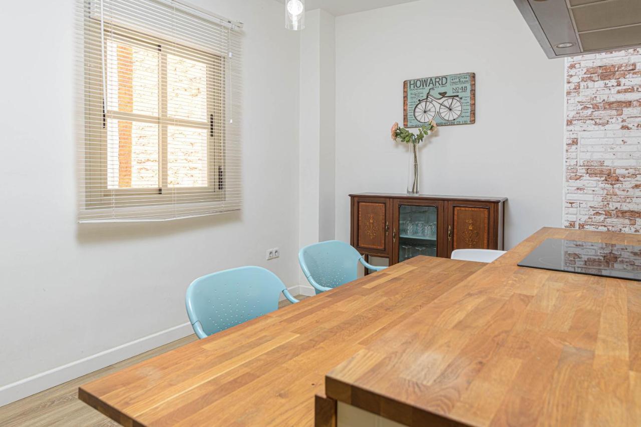 Wintowinrentals Genial Apartamento, Centrico Y Silencioso Málaga Eksteriør billede