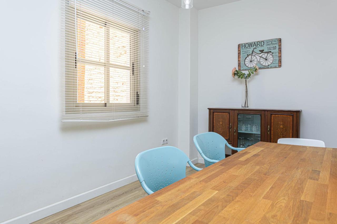 Wintowinrentals Genial Apartamento, Centrico Y Silencioso Málaga Eksteriør billede